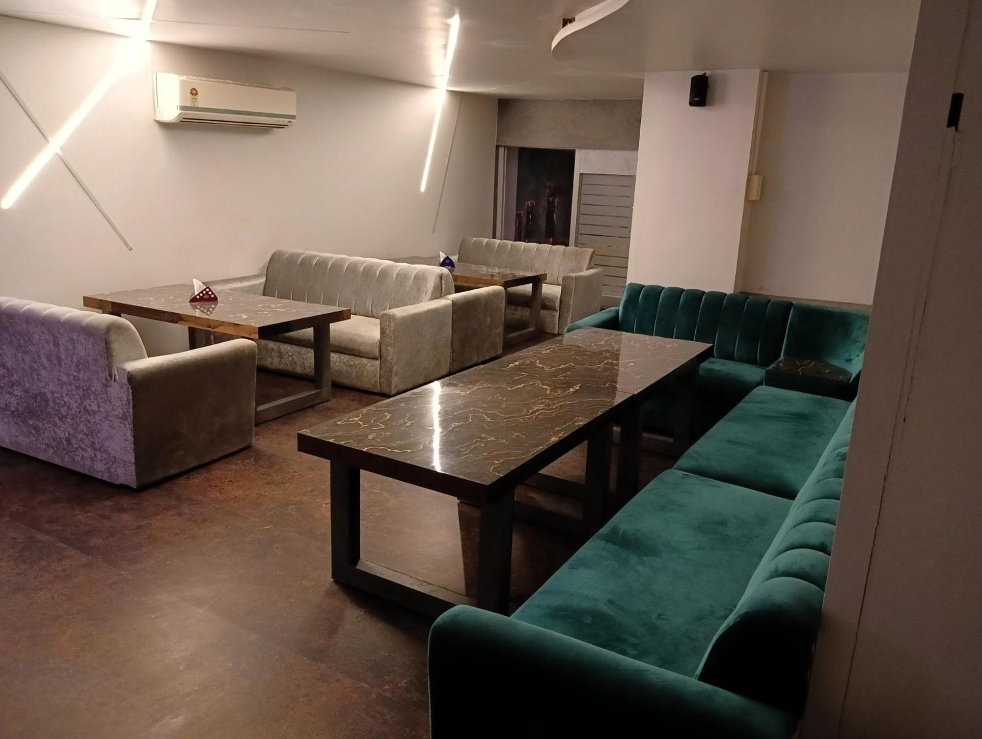 Bk Castles Hotel Jabalpur Exteriér fotografie