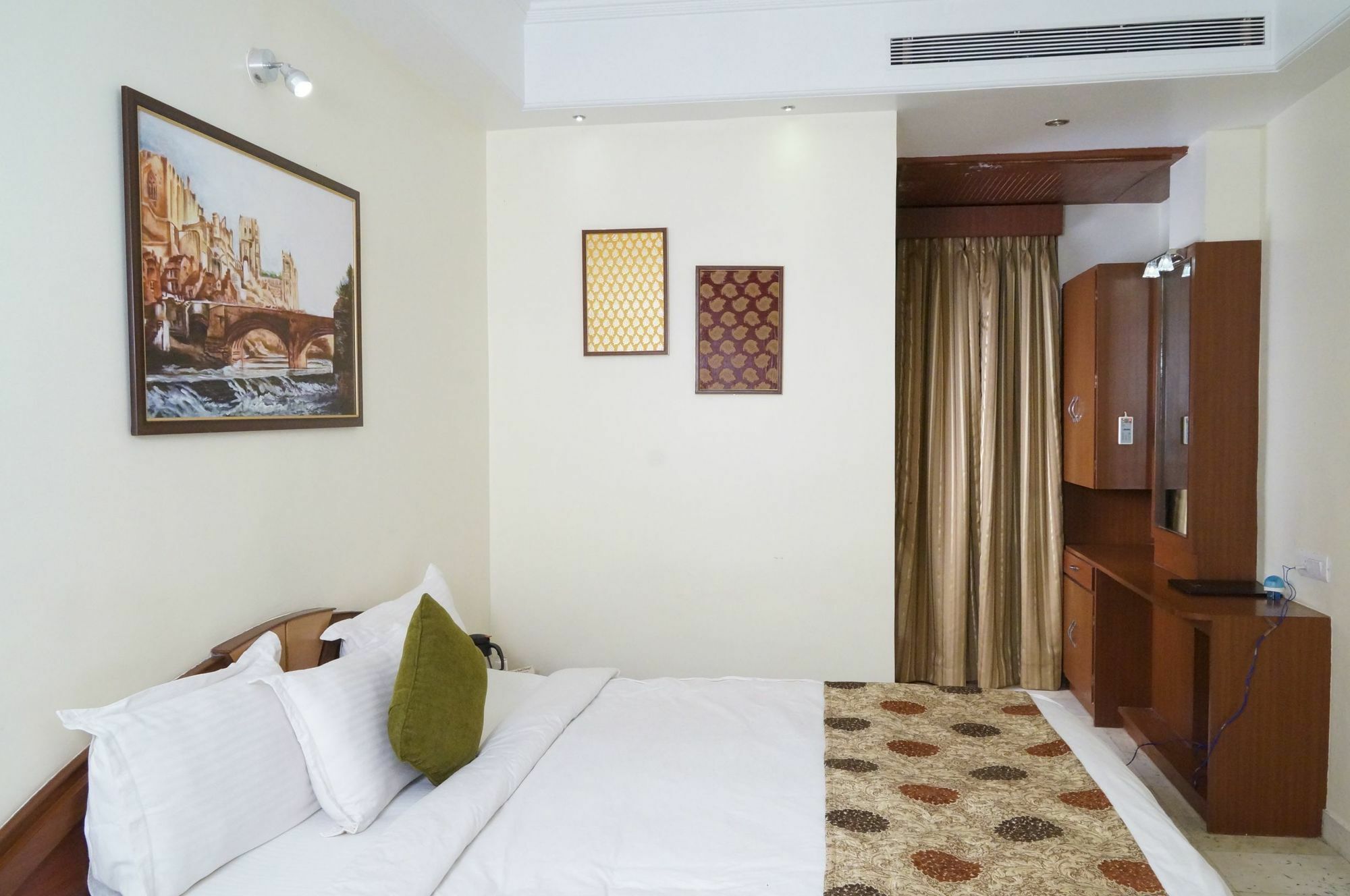 Bk Castles Hotel Jabalpur Exteriér fotografie